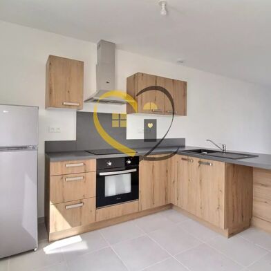 Maison 3 pièces 980 €