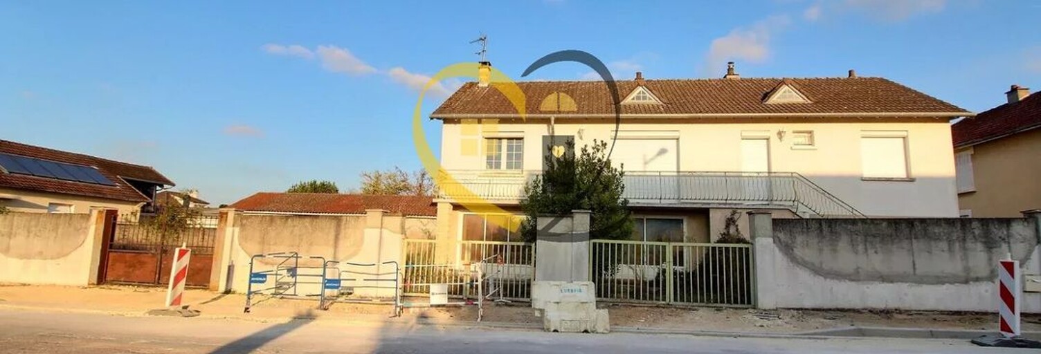 Maison 4 Pièces 121 m² à vendre à Saint-Doulchard (18230)