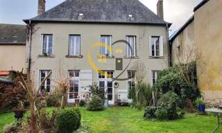 Maison 8 Pièces 222 m² à vendre à La Chapelle-d'Angillon (18380)