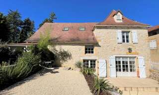 Maison 8 Pièces 209 m² à vendre à Cazals (46250)