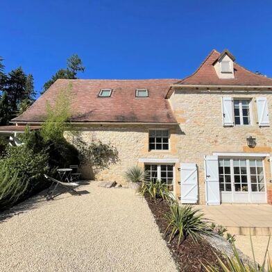 Maison 8 pièces 369250 €