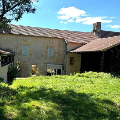 Maison 6 pièces 221550 €