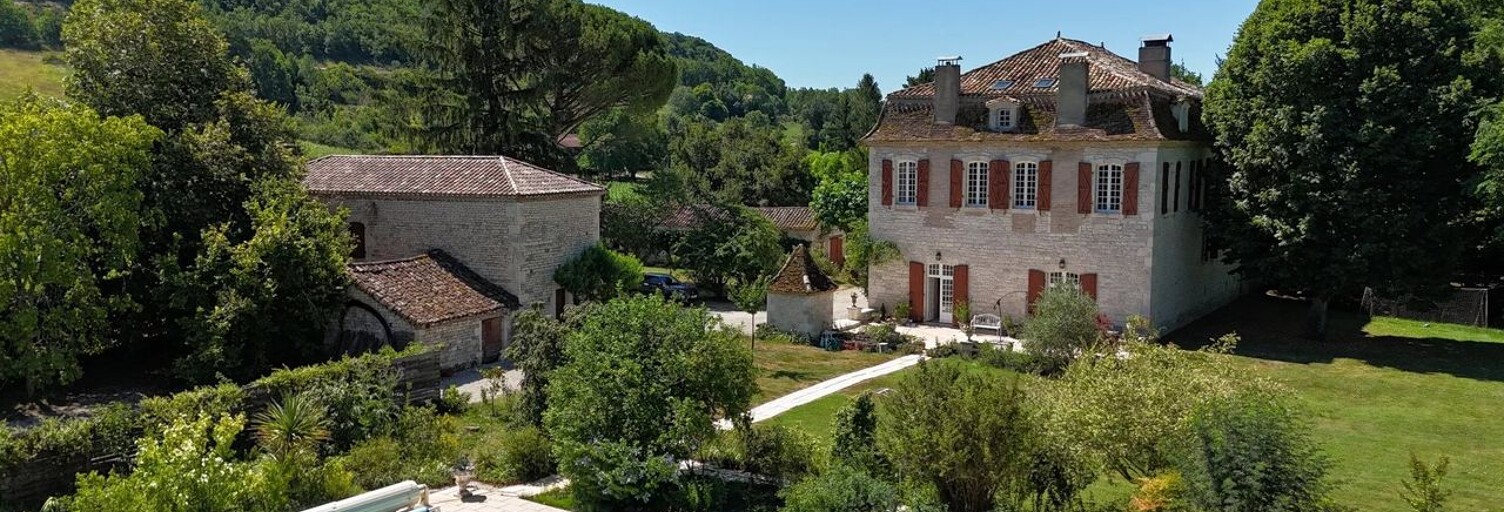 Maison 18 Pièces 639 m² à vendre à Montcuq-en-Quercy-Blanc (46800)