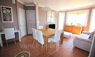 Appartement  98 m² à vendre à Vence (06140)