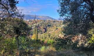 Terrain  700 m² à vendre à Colomars (06670)