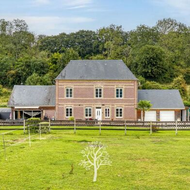 Maison 8 pièces 599000 €