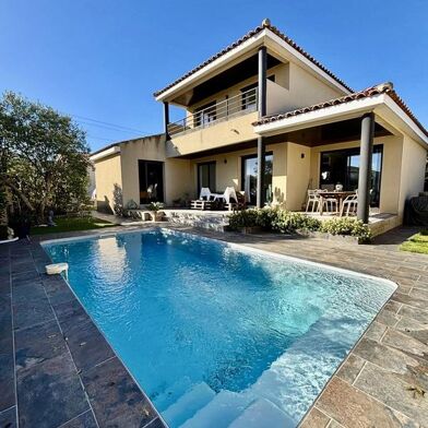 Maison 5 pièces 436800 €