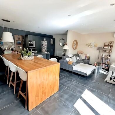 Maison 6 pièces 399000 €