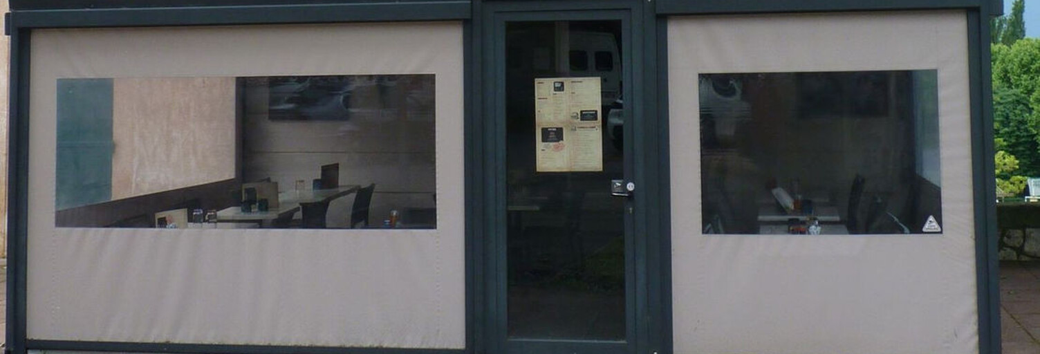 Commerce 2 Pièces 54 m² à vendre à Sainte-Tulle (04220)