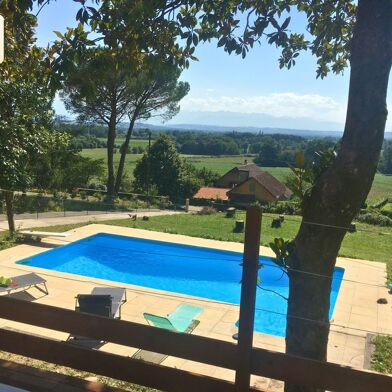 Maison 7 pièces 446770 €