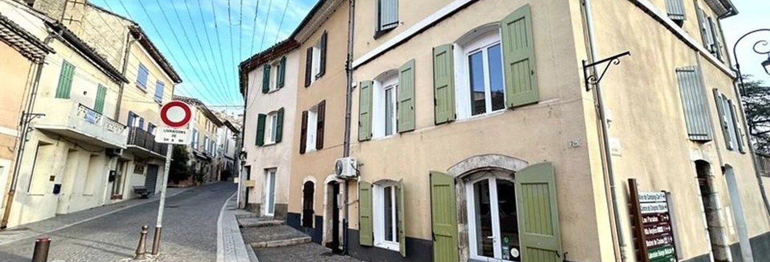 Commerce 1 Pièce 21 m² à louer à Gréoux-les-Bains (04800)