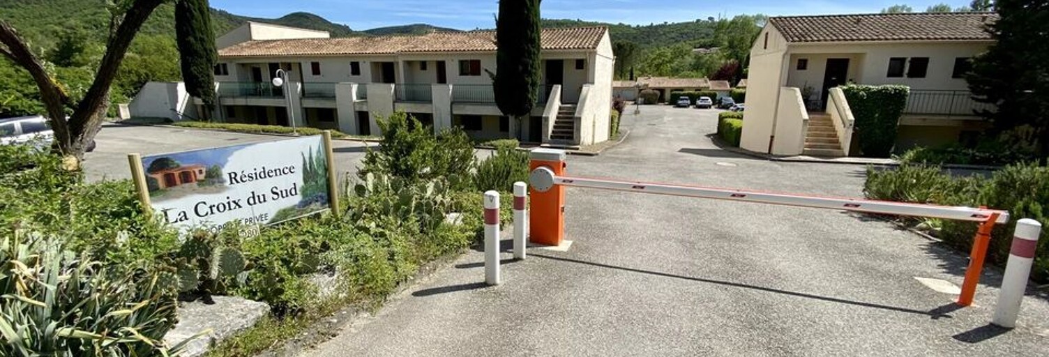 Appartement 1 Pièce 29 m² à vendre à Gréoux-les-Bains (04800)