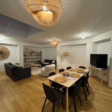 Appartement 4 pièces 1300 €