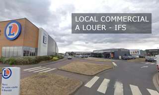 Bureau  680 m² à louer à Ifs (14123)