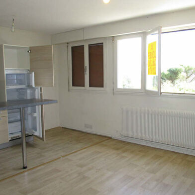 Appartement 1 pièces 555 €