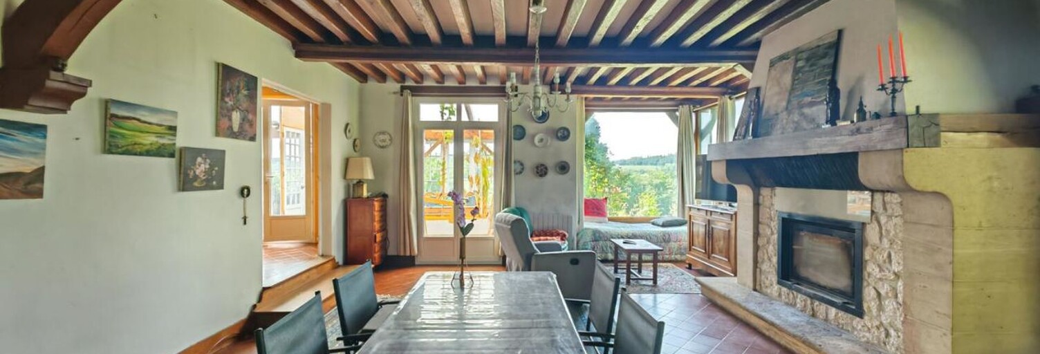 Maison 8 Pièces 170 m² à vendre à Hermival-les-Vaux (14100)