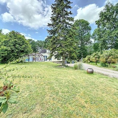 Maison 8 pièces 735000 €