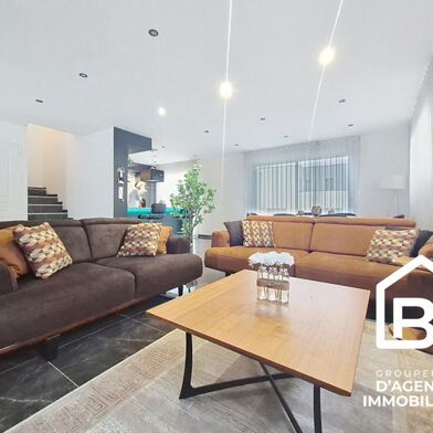 Maison 5 pièces 349000 €