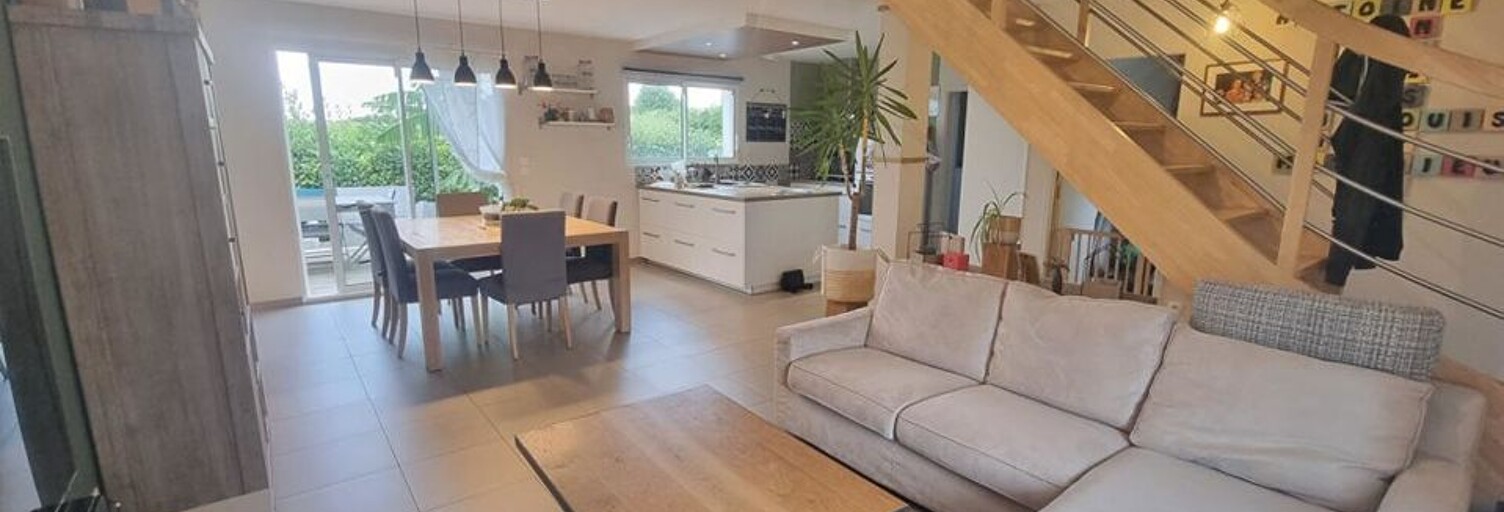 Maison 7 Pièces 128 m² à vendre à Esquay-Notre-Dame (14210)