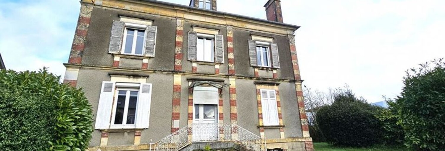 Maison 9 Pièces 180 m² à vendre à Villers-Bocage (14310)