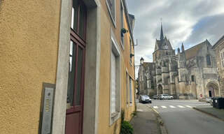 Immeuble  230 m² à vendre à Falaise (14700)