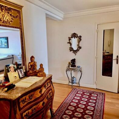 Appartement 5 pièces 273000 €