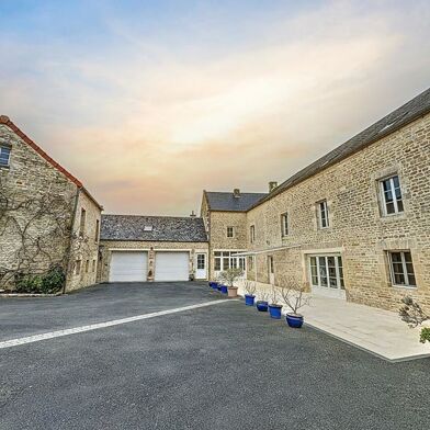 Maison 14 pièces 699000 €