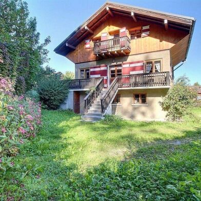 Maison 9 pièces 550000 €