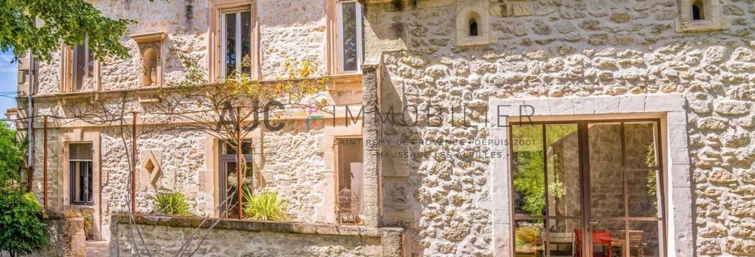 Maison 9 Pièces 306 m² à vendre à Saint-Rémy-de-Provence (13210)