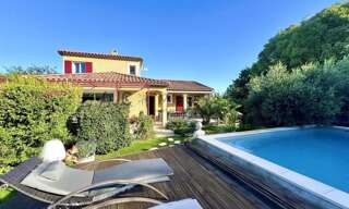 Maison 5 Pièces 131 m² à vendre à Saint-Étienne-du-Grès (13103)