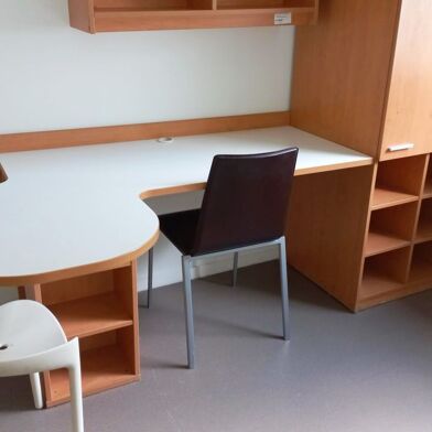 Appartement 1 pièces 84800 €