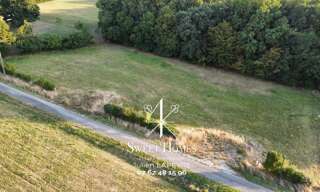 Terrain  929 m² à vendre à Grassac (16380)