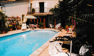 Maison 15 Pièces 273 m² à vendre à Villefranche-de-Lonchat (24610)