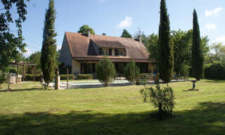 Maison 9 Pièces 138 m² à vendre à Ménesplet (24700)