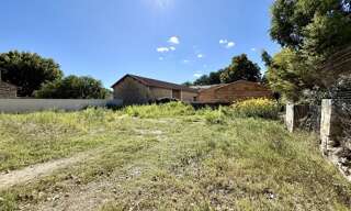 Terrain  559 m² à vendre à Jonquières-Saint-Vincent (30300)