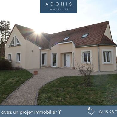 Maison 10 pièces 599000 €