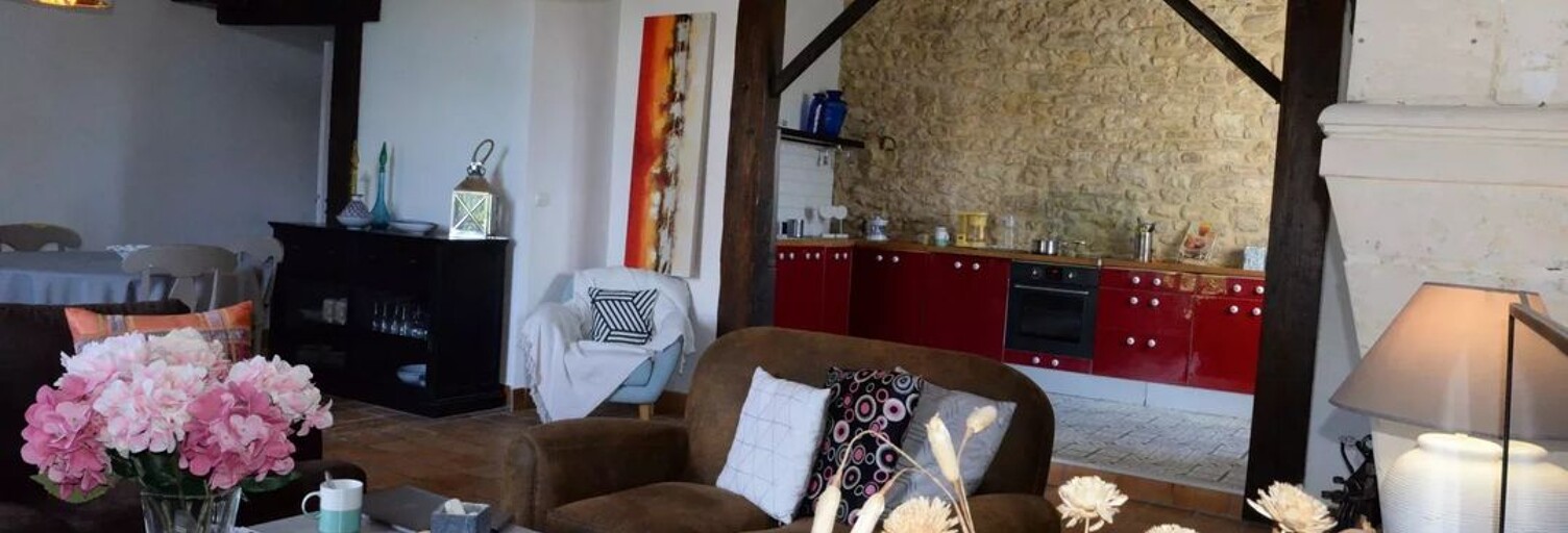 Maison 5 Pièces 107 m² à vendre à Saintes (17100)