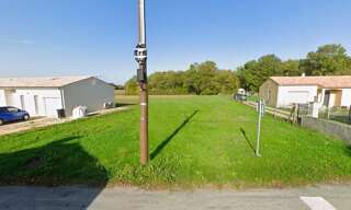 Terrain  1377 m² à vendre à Saintes (17100)