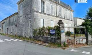 Maison 8 Pièces 210 m² à vendre à Saintes (17100)