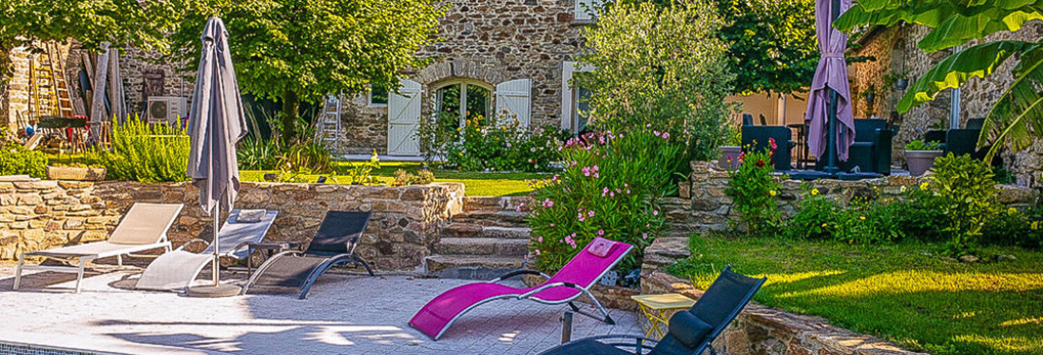 Divers 14 Pièces 406 m² à vendre à La Porcherie (87380)