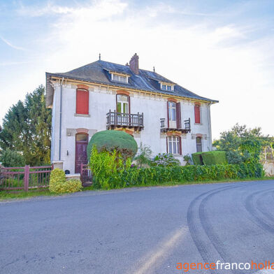 Maison 11 pièces 135000 €