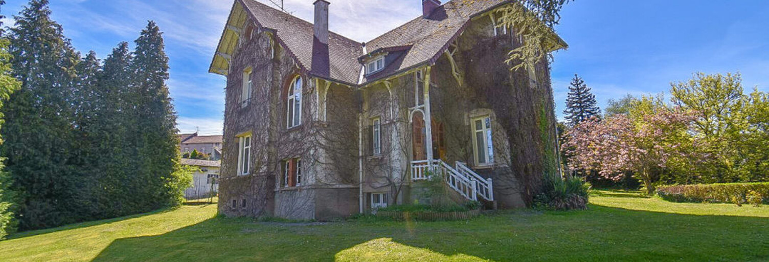 Maison 9 Pièces 282 m² à vendre à Bourganeuf (23400)