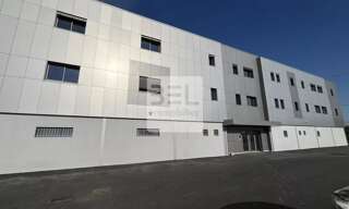 Bureau  190 m² à louer à Laudun-l'Ardoise (30290)