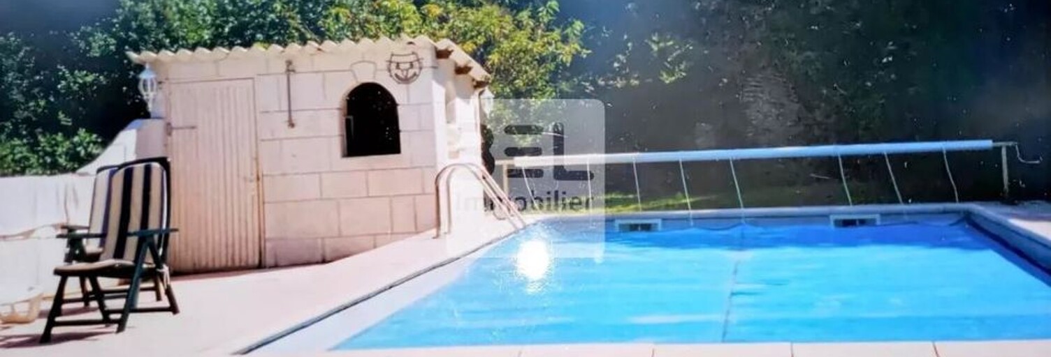 Maison 8 Pièces 186 m² à vendre à Chusclan (30200)