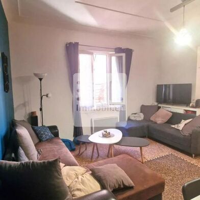 Appartement 5 pièces 160000 €