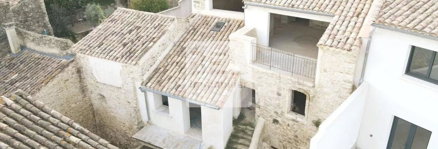 Maison 8 Pièces 155 m² à vendre à Laudun-l'Ardoise (30290)