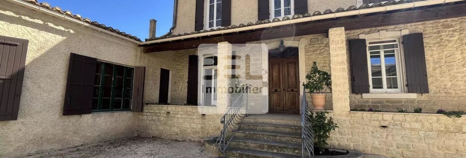 Maison 8 Pièces 181 m² à vendre à Châteauneuf-du-Pape (84230)