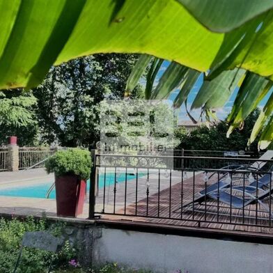 Maison 11 pièces 854000 €