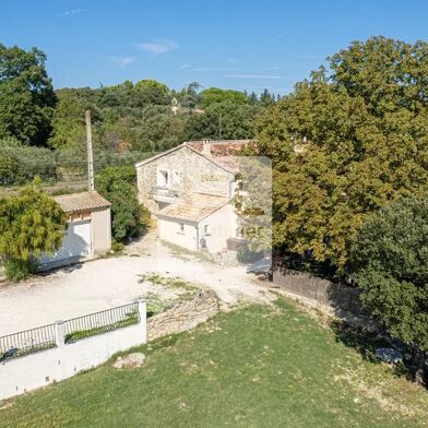 Maison 11 pièces 599000 €