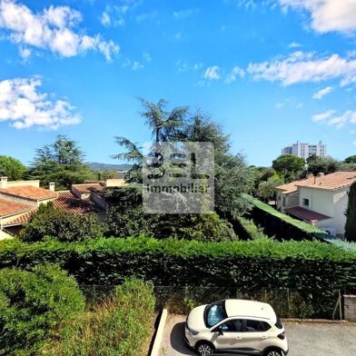 Appartement 3 pièces 147000 €